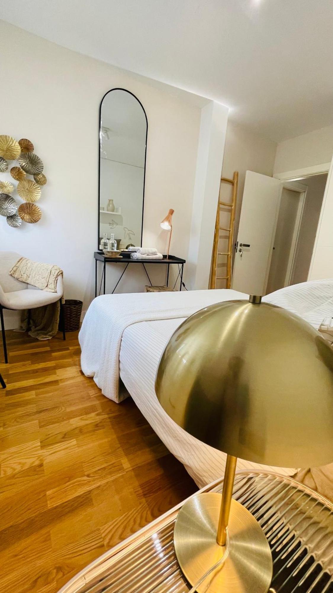 Estilosa Casa Golf Apartment Gorraiz ภายนอก รูปภาพ